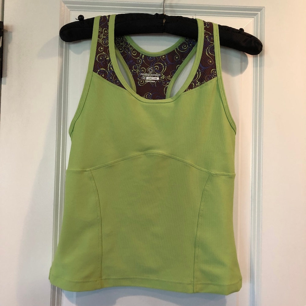 $ Moving Comfort women's athletic tank size small